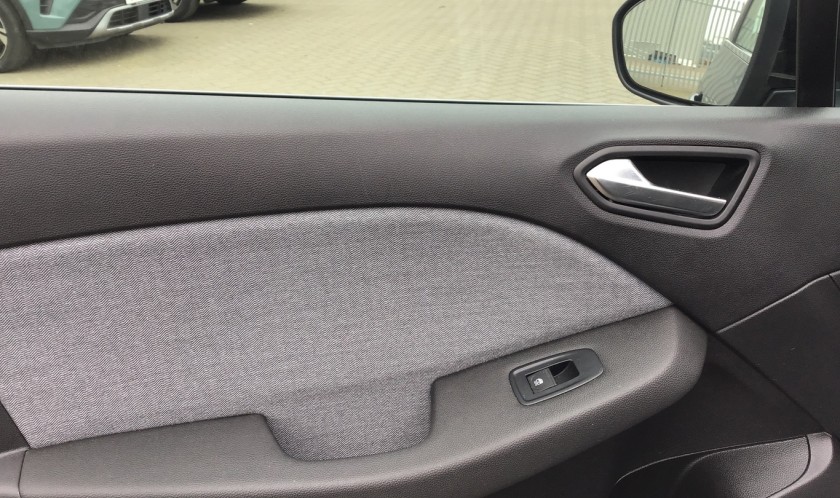 Renault Clio 1.6 E-Tech Hybrid 145 Techno Automatic