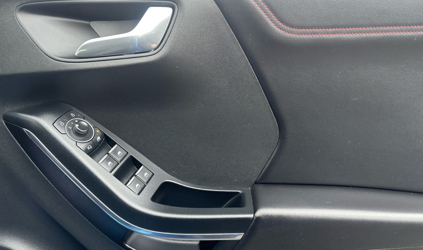 Ford Puma 1.0L St-Line X Mhev