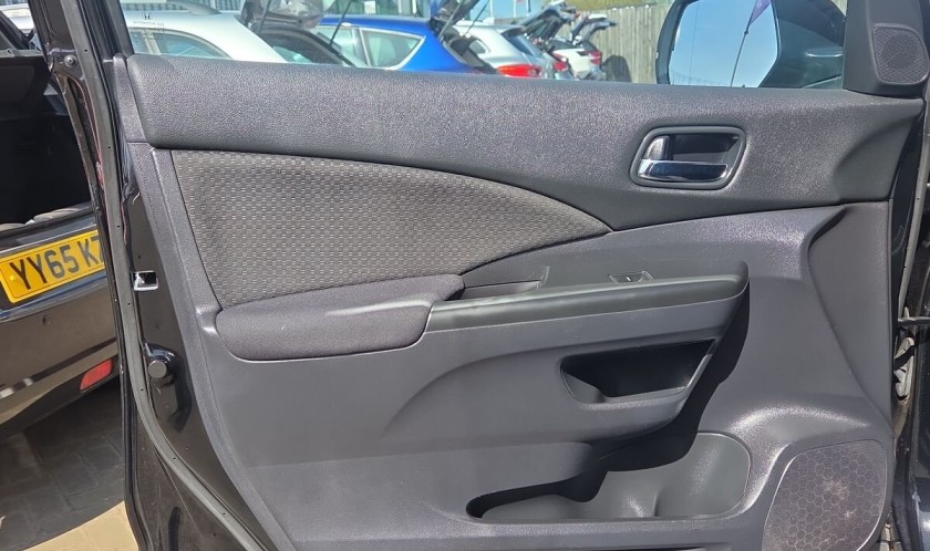 Honda CR-V 1.6 i-DTEC SE Plus Navi 5dr