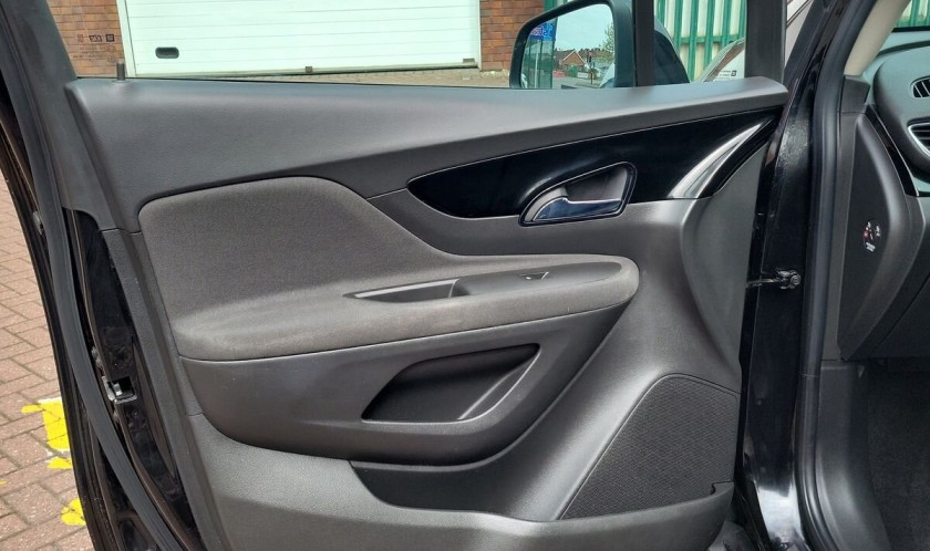 Vauxhall Mokka X 1.6i Design Nav 5dr