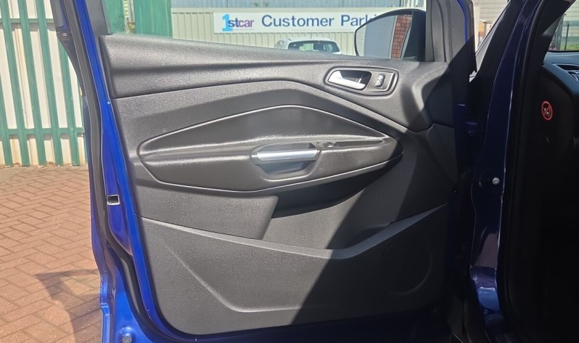 Ford Kuga 2.0 TDCi Titanium AWD 5dr