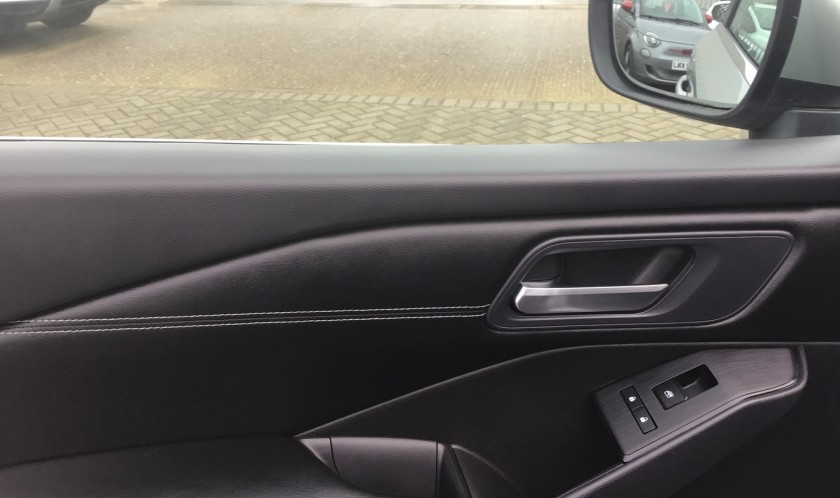 Nissan Qashqai 1.3 Dig-T Mhev Acenta Premium