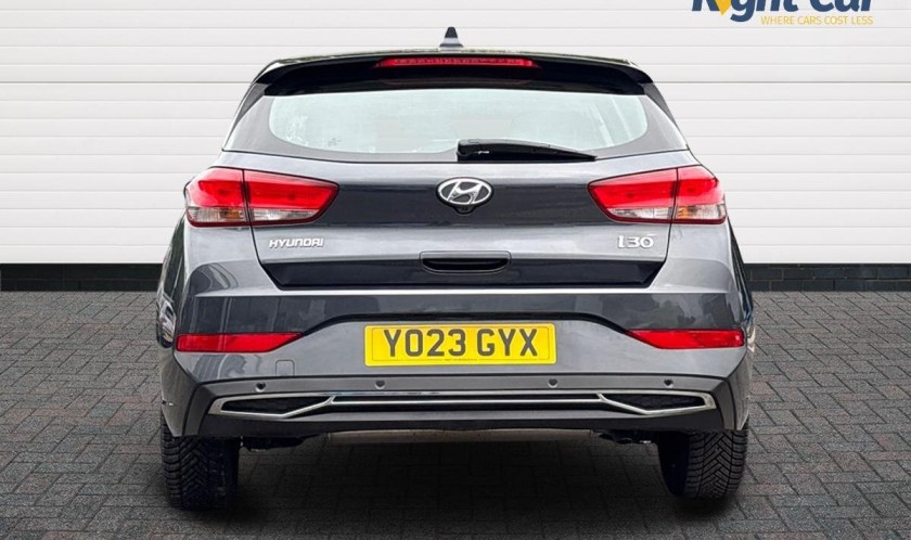 Hyundai i30 1.0 T-GDi MHEV SE Connect DCT 5dr