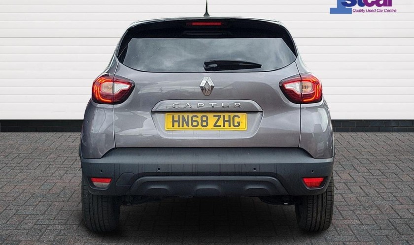 Renault Captur 0.9 TCe ENERGY Iconic 5dr