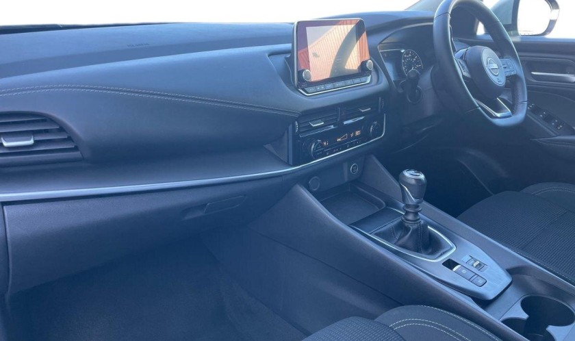 Nissan Qashqai 1.3 DIG-T MHEV Acenta Premium 5dr