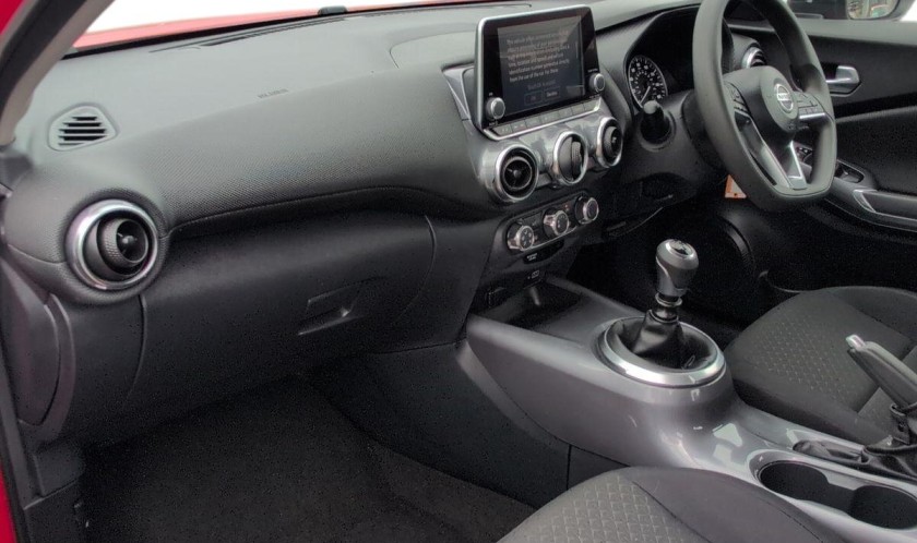Nissan Juke 1.0 DIG-T Acenta 5dr