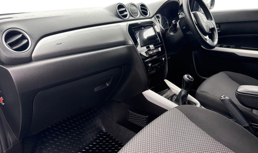 Suzuki Vitara 1.6 SZ-T 5dr
