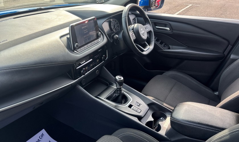Nissan Qashqai 1.3 DIG-T MHEV Acenta Premium 5dr