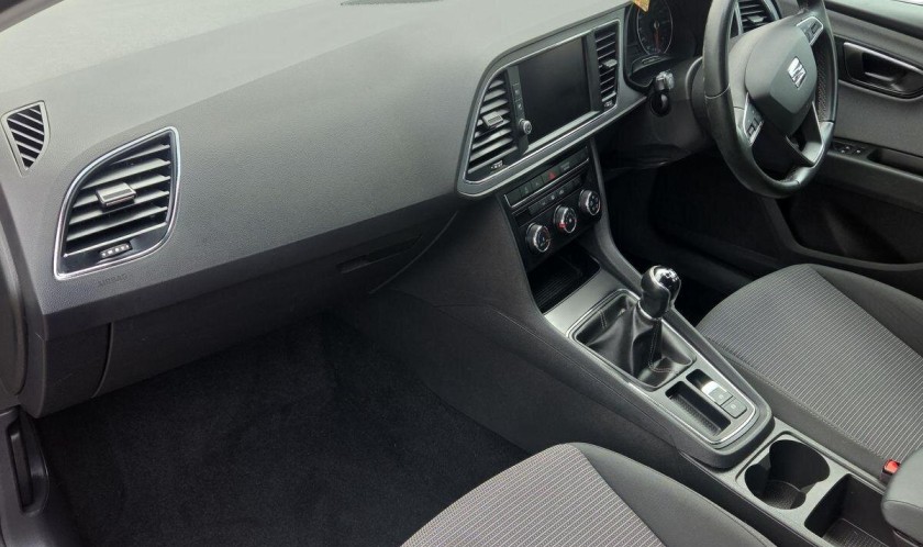 Seat Leon 1.5 TSI EVO SE Dynamic 5dr