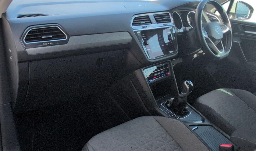 Volkswagen Tiguan 1.5 TSI Life 5dr
