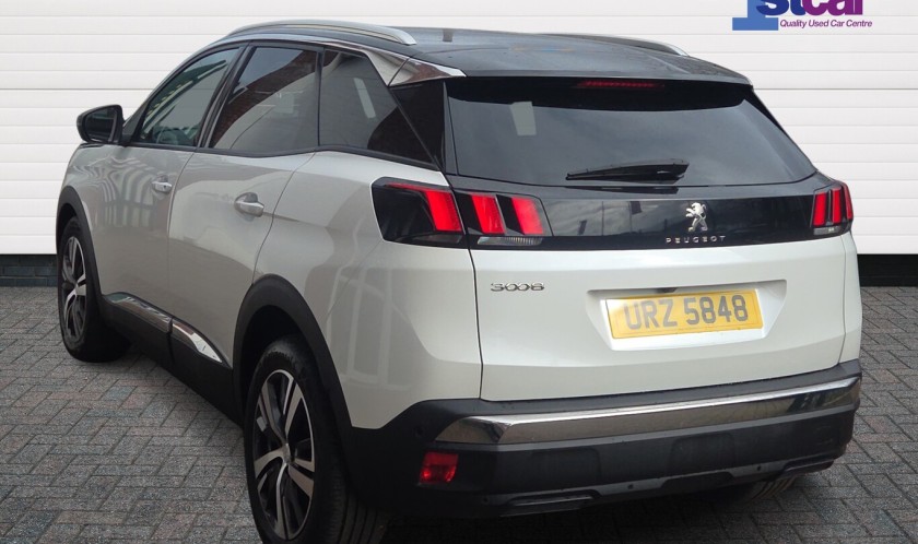 Peugeot 3008 1.5 BlueHDi Allure Premium + EAT 5dr
