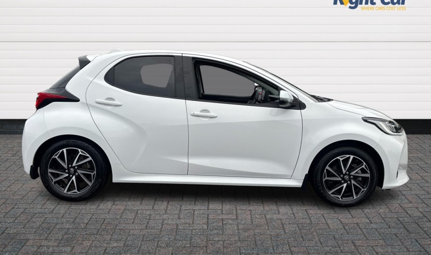 Toyota Yaris 1.5 Design Hev Cvt