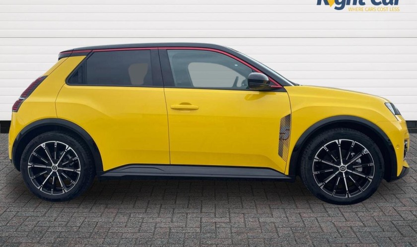 Renault 5 E-Tech electric comfort range 52kWh iconic five Auto 5dr
