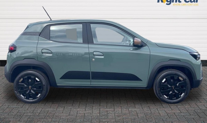 Dacia Spring 100 24.3kWh EXTREME Auto 5dr