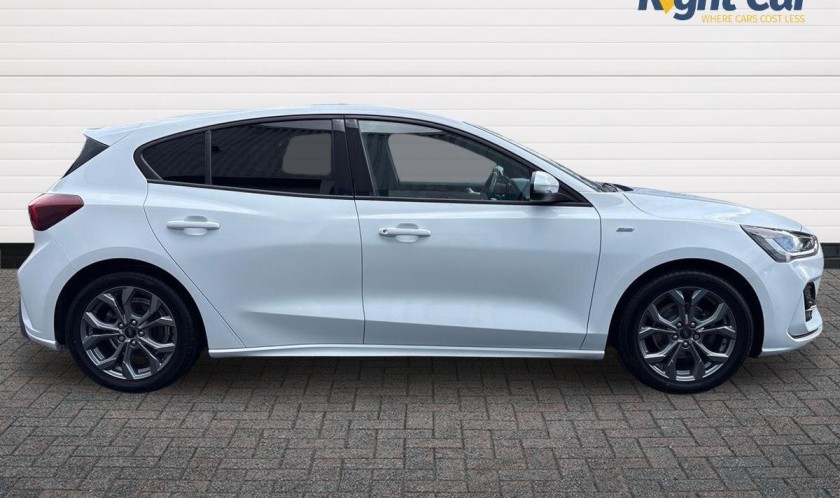 Ford Focus 1.0T EcoBoost MHEV ST-Line Edition 5dr