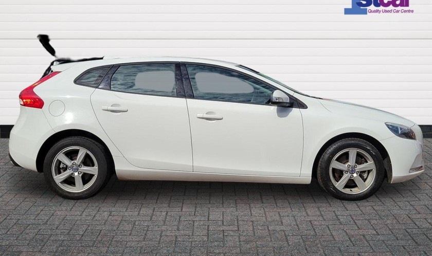 Volvo V40 1.6 T2 ES 5dr