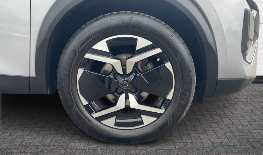 Peugeot 2008 1.2 PureTech Allure 5dr