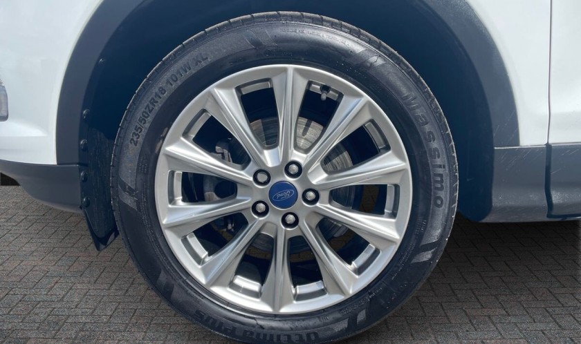 Ford Kuga 1.5T EcoBoost Titanium Edition 5dr