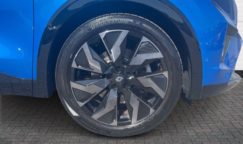 Renault Rafale 1.2 E-TECH iconic esprit Alpine Auto 5dr