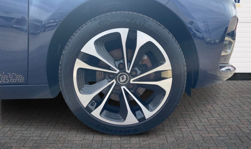 Renault Zoe R135 EV50 52kWh Iconic Auto 5dr (Boost Charge)