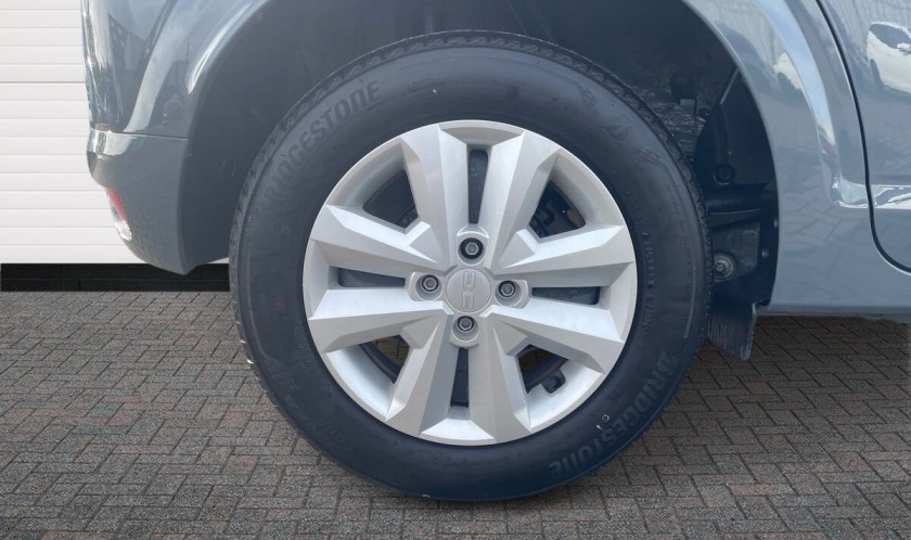 Dacia Sandero 1.0 TCe Expression 5dr