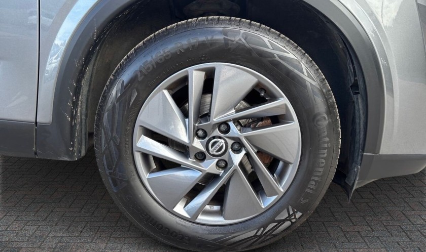 Nissan Qashqai 1.3 DIG-T MHEV Acenta Premium XTRON 5dr