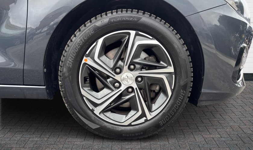 Hyundai i30 1.0 T-GDi MHEV SE Connect DCT 5dr