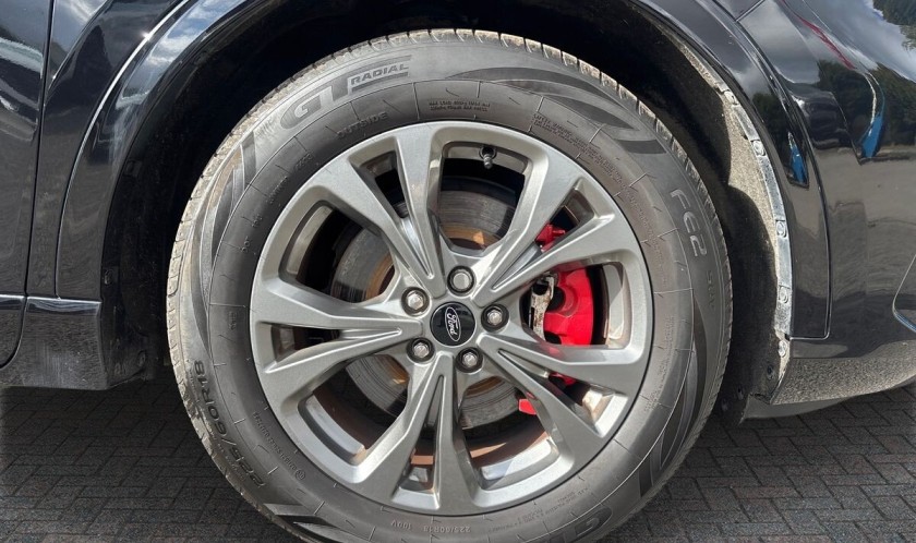 Ford Kuga 2.5 EcoBoost Duratec 14.4kWh ST-Line CVT 5dr