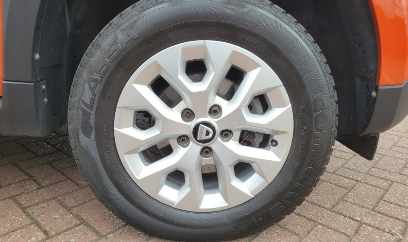 Dacia DUSTER 1.0 Tce 100 Cmft Bi-fuel 4x2