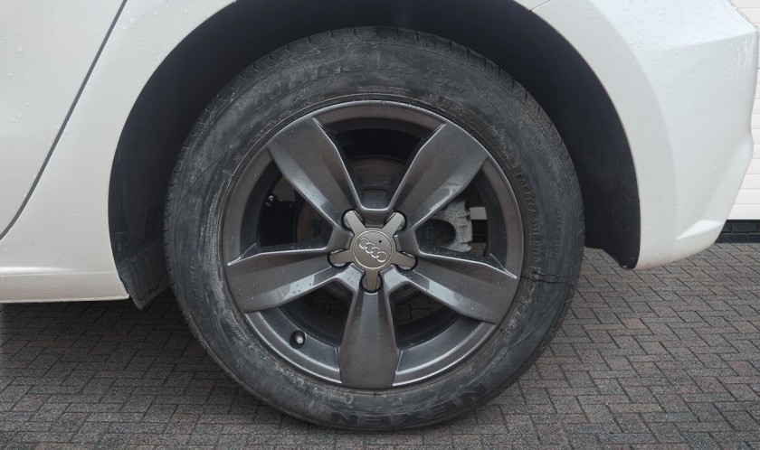Audi A1 1.6 TDI SE Sportback 5dr