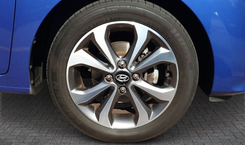 Hyundai i10 1.2 Premium SE 5dr