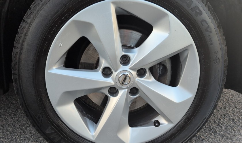 Nissan Qashqai 1.3 DIG-T Acenta Premium 5dr