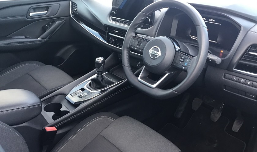 Nissan Qashqai 1.3 Dig-T Premiere Edition