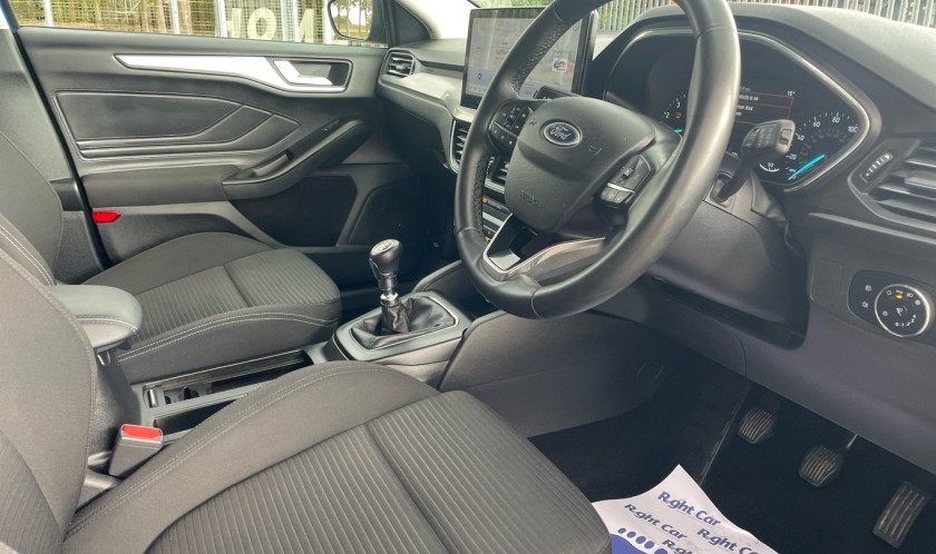 Ford Focus 1.0T Titanium