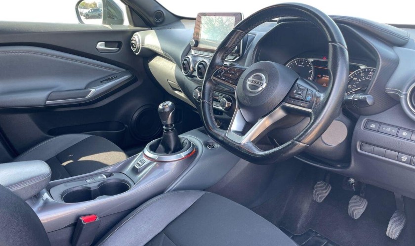 Nissan Juke 1.0 DIG-T Tekna 5dr
