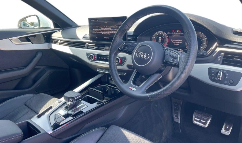 Audi A4 Avant 2.0 TFSI 35 S line S Tronic 5dr