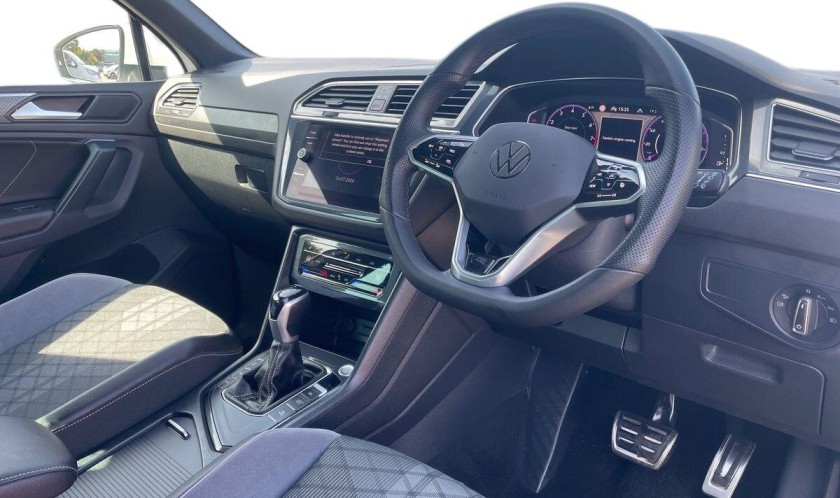 Volkswagen Tiguan 1.5 TSI R-Line Edition DSG 5dr