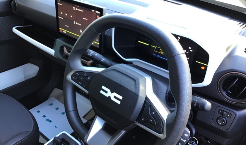 Dacia Spring 27kWh Extreme 65 48KW Automatic