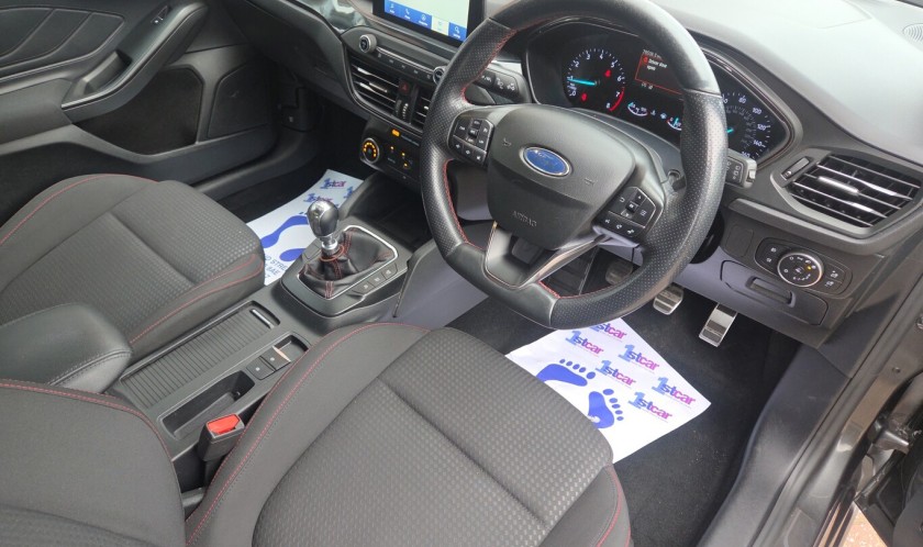 Ford Focus 1.0L St-Line Edition Mhev