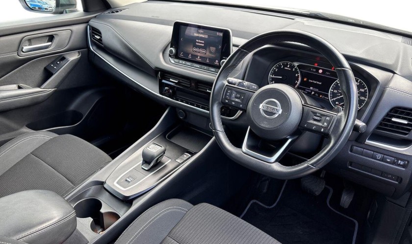 Nissan Qashqai 1.3 DIG-T MHEV Acenta Premium XTRON 5dr
