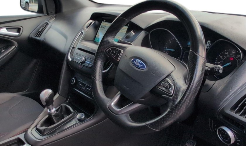 Ford Focus 1.5 TDCi ST-Line 5dr