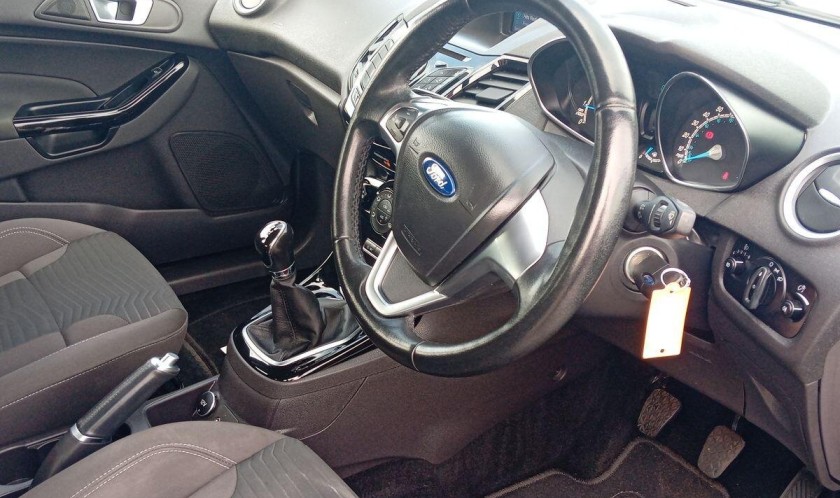 Ford Fiesta 1.0T EcoBoost Zetec 5dr