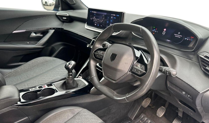 Peugeot 2008 1.2 PureTech Allure 5dr