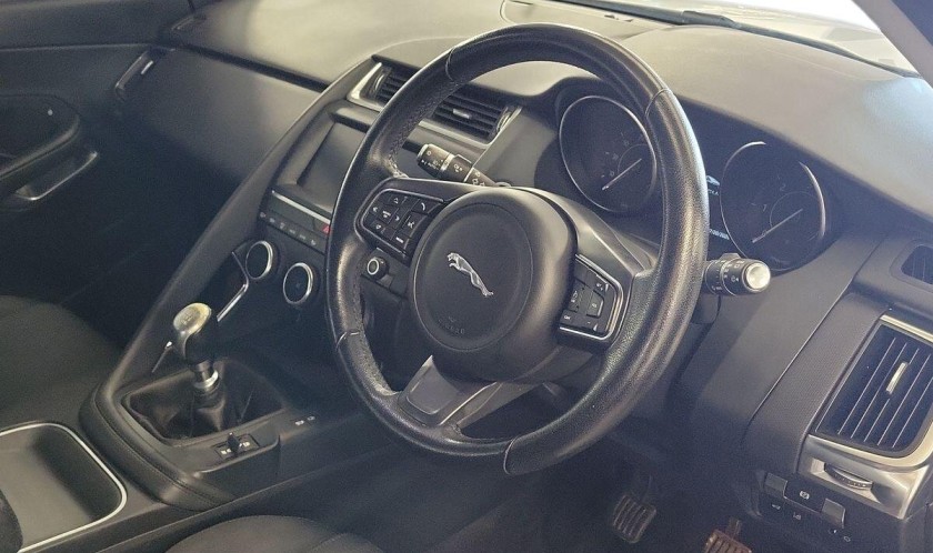 Jaguar E-PACE 2.0 D150 5dr