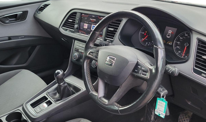 Seat Leon 1.6 TDI SE Dynamic Technology 5dr