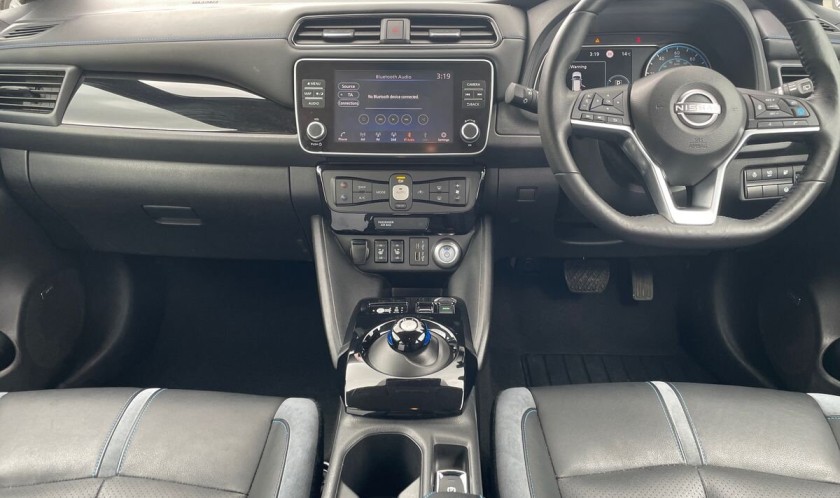 Nissan Leaf 39kWh Tekna Auto 5dr