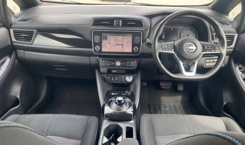 Nissan Leaf 39kWh N-Connecta Auto 5dr