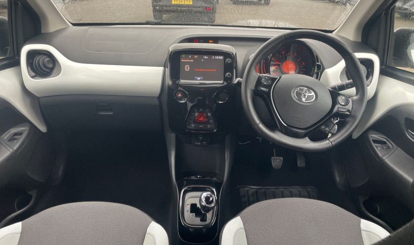Toyota Aygo 1.0 VVT-i x-style x-shift 5dr