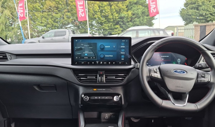 Ford Kuga 2.5 Duratec 14.4kWh ST-Line X CVT 5dr