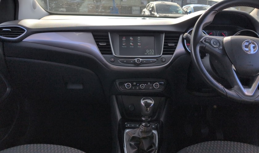 Vauxhall Crossland X 1.2T  Elite